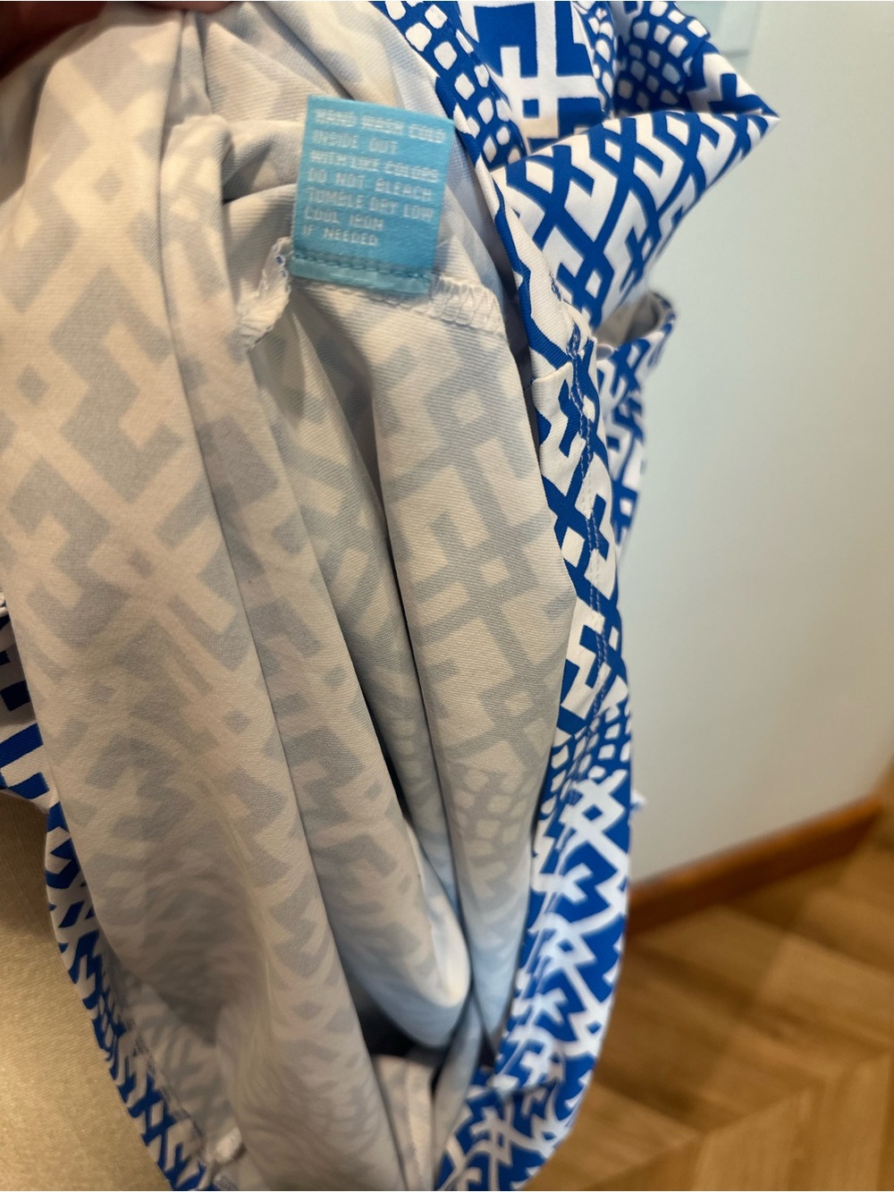 J McLaughlin Lola Dress, Blue/wht Geometric, Catalina Cloth Jersey, Sz S, nwt - Picture 7 of 7
